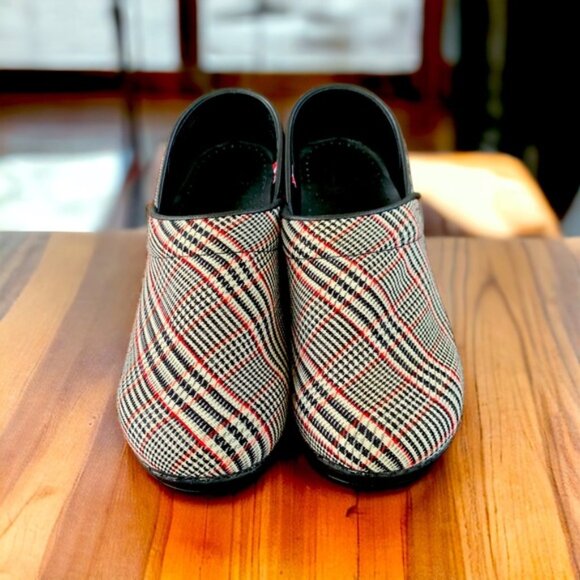 Womens Sanita clogs - Picture 1 of 7